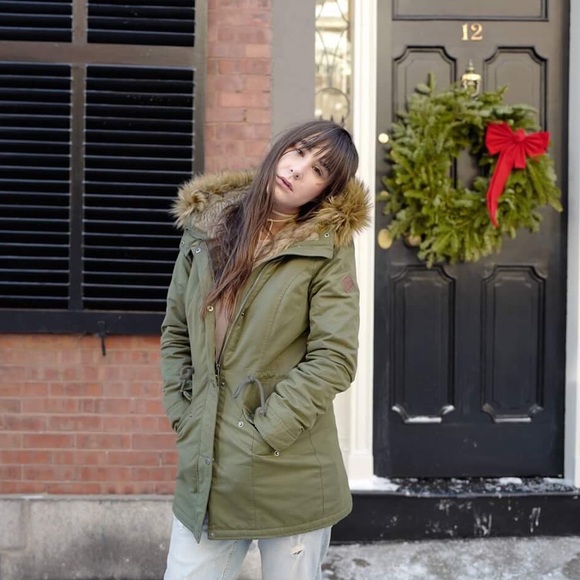 Hollister green winter coat Clearance